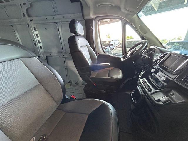 Photo of 2023 Bright White Clearcoat RAM ProMaster 2500