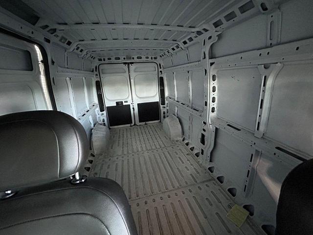 Photo of 2023 Bright White Clearcoat RAM ProMaster 2500