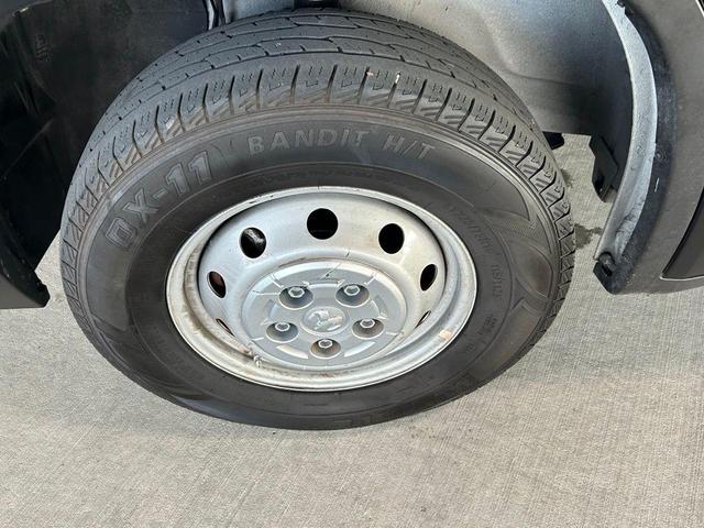 Photo of 2023 Bright White Clearcoat RAM ProMaster 2500