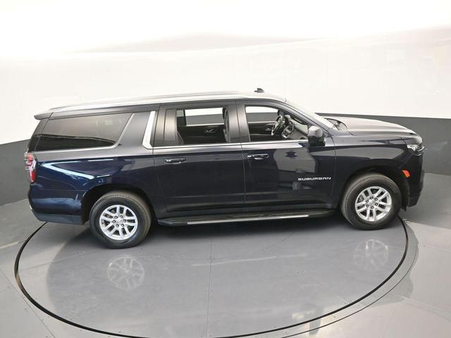 Photo of 2023 Midnight Blue Metallic Chevrolet Suburban