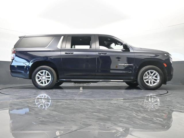 Photo of 2023 Midnight Blue Metallic Chevrolet Suburban