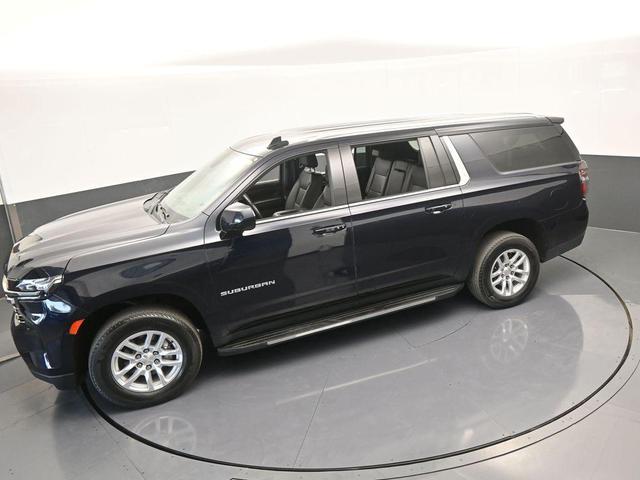 Photo of 2023 Midnight Blue Metallic Chevrolet Suburban