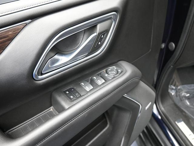 Photo of 2023 Midnight Blue Metallic Chevrolet Suburban