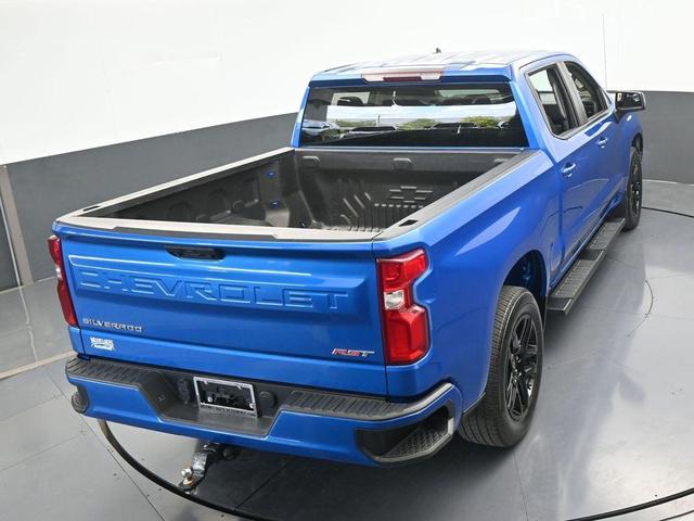 Photo of 2023 Glacier Blue Metallic Chevrolet Silverado 1500