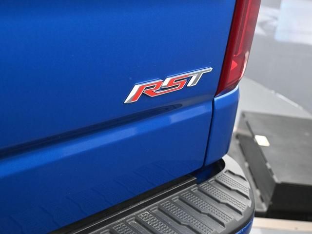 Photo of 2023 Glacier Blue Metallic Chevrolet Silverado 1500