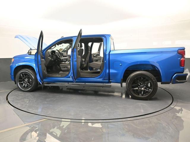 Photo of 2023 Glacier Blue Metallic Chevrolet Silverado 1500