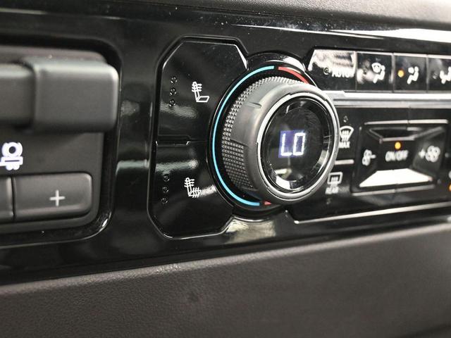 Photo of 2023 Glacier Blue Metallic Chevrolet Silverado 1500