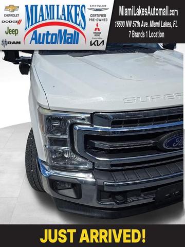 Photo of 2020 Oxford White Ford F-250
