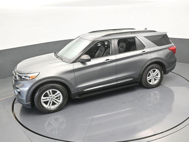 Photo of 2022 Carbonized Gray Metallic Ford Explorer