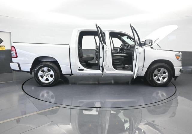 Photo of 2024 Bright White Clearcoat RAM 1500