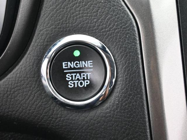 Photo of 2019 Black Ford Fusion Hybrid