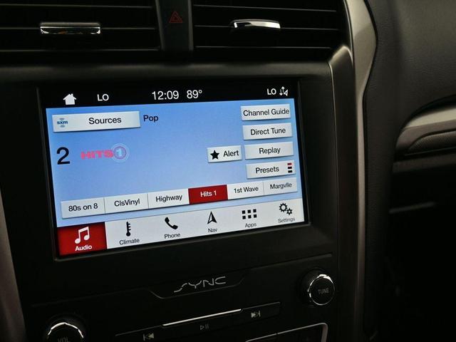 Photo of 2019 Black Ford Fusion Hybrid