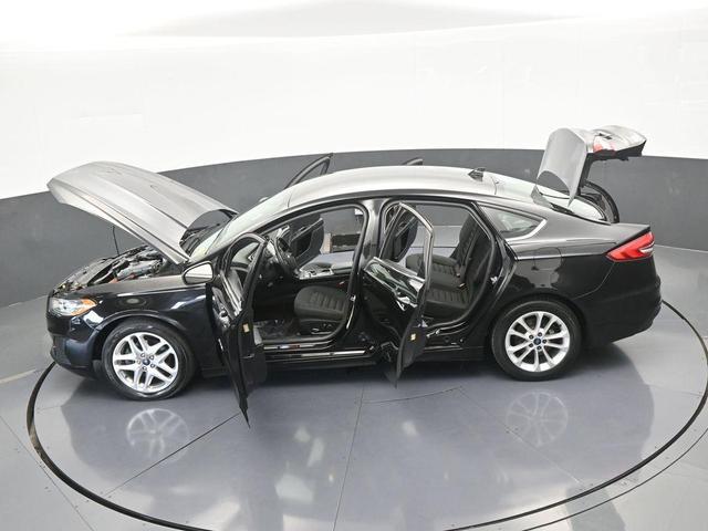 Photo of 2019 Black Ford Fusion Hybrid