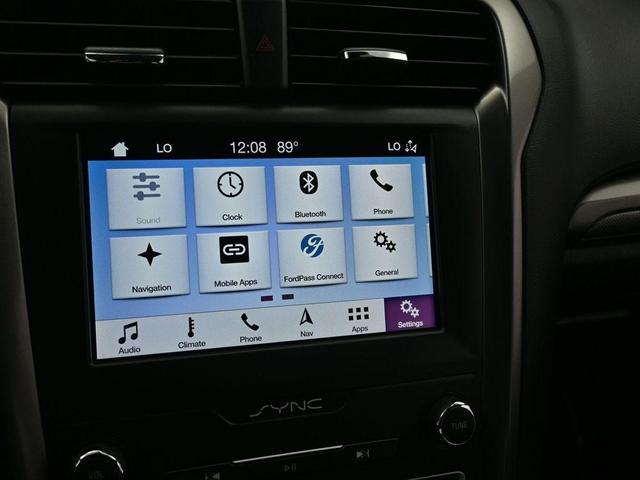 Photo of 2019 Black Ford Fusion Hybrid