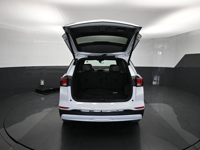 Photo of 2023 Summit White Chevrolet Equinox