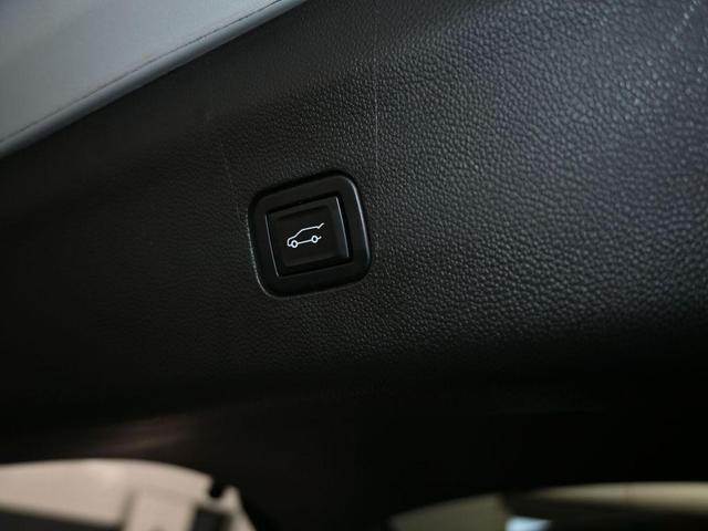 Photo of 2021 White Frost Tri-Coat Buick Enclave
