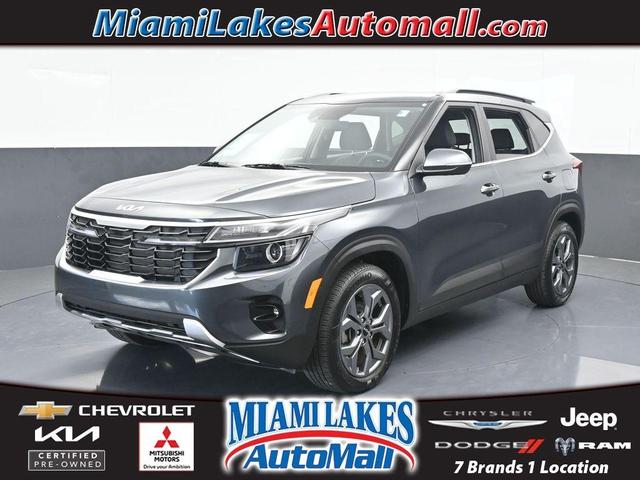 Photo of 2024 Gravity Gray Kia Seltos
