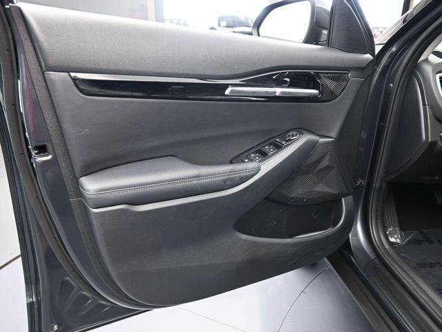 Photo of 2024 Gravity Gray Kia Seltos