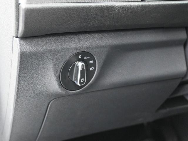 Photo of 2023 Pure White Volkswagen Jetta