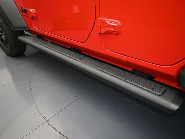 Photo of 2025 Firecracker Red Clearcoat Jeep Wrangler