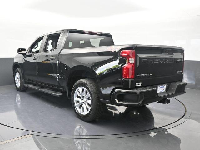 Photo of 2023 Black Chevrolet Silverado 1500