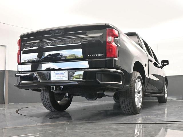 Photo of 2023 Black Chevrolet Silverado 1500