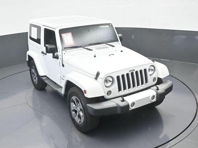 Photo of 2016 Bright White Clearcoat Jeep Wrangler