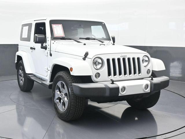 Photo of 2016 Bright White Clearcoat Jeep Wrangler