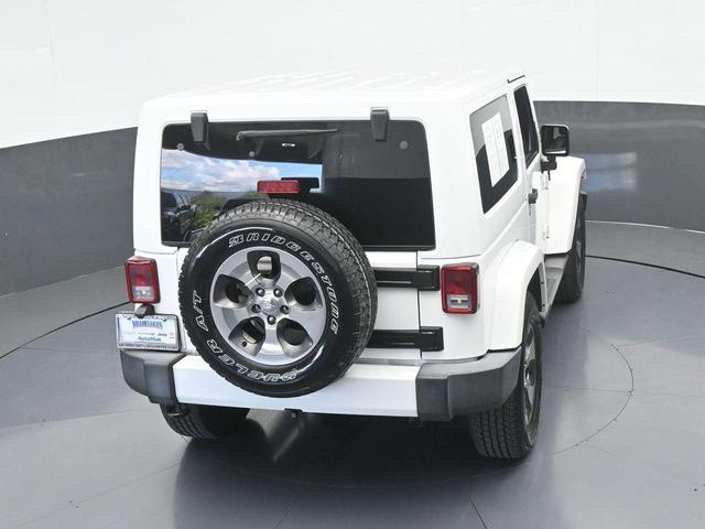 Photo of 2016 Bright White Clearcoat Jeep Wrangler