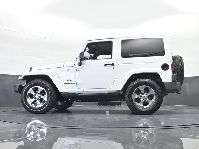 Photo of 2016 Bright White Clearcoat Jeep Wrangler