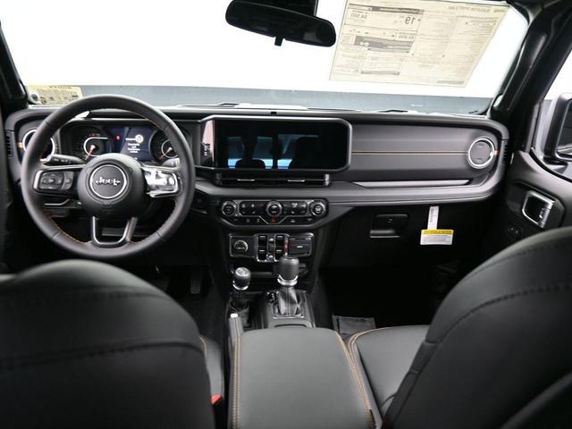Photo of 2024 Black Clearcoat Jeep Gladiator