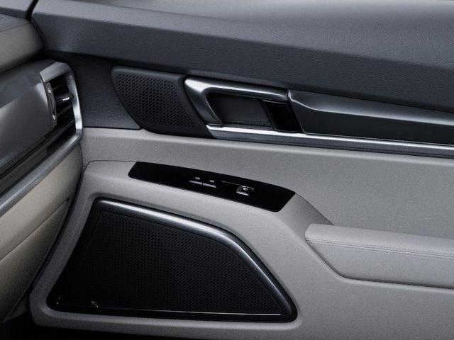 Photo of 2025 Blue Kia Telluride