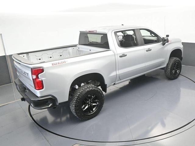 Photo of 2021 Silver Ice Metallic Chevrolet Silverado 1500