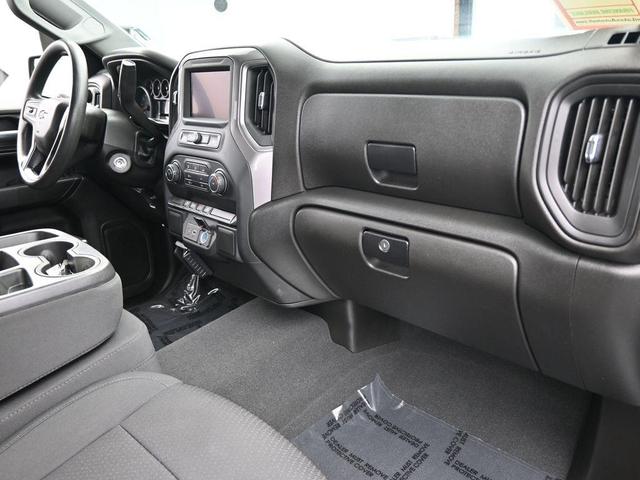 Photo of 2021 Silver Ice Metallic Chevrolet Silverado 1500