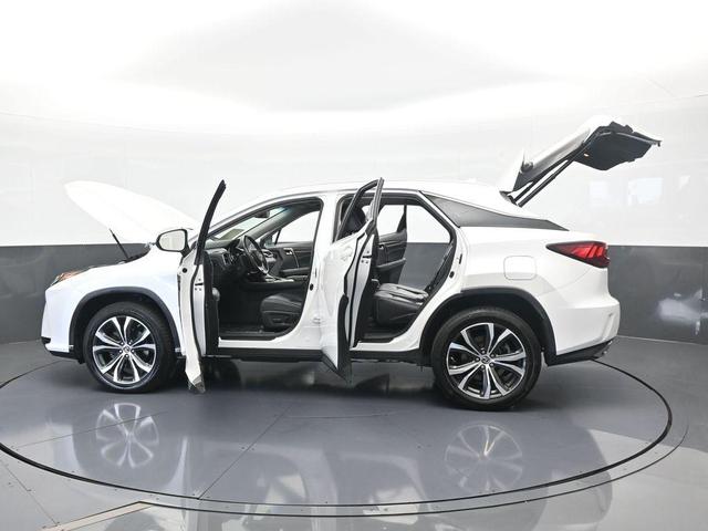 Photo of 2018 Ultra White Lexus RX 350