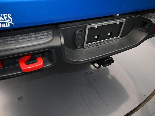 Photo of 2023 Hydro Blue Pearlcoat Jeep Gladiator