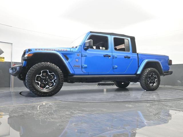 Photo of 2023 Hydro Blue Pearlcoat Jeep Gladiator