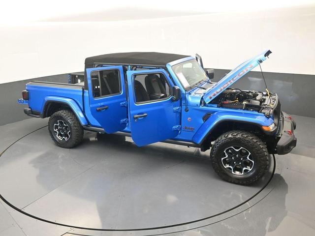 Photo of 2023 Hydro Blue Pearlcoat Jeep Gladiator