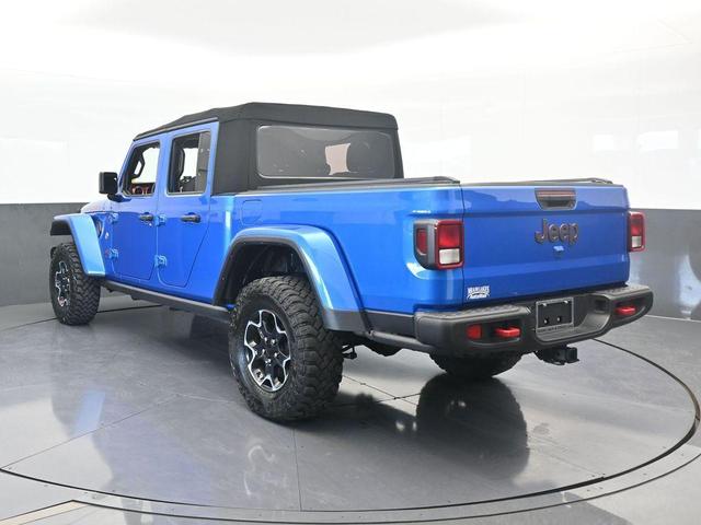 Photo of 2023 Hydro Blue Pearlcoat Jeep Gladiator