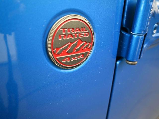 Photo of 2023 Hydro Blue Pearlcoat Jeep Gladiator