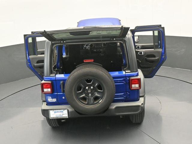 Photo of 2019 Ocean Blue Metallic Jeep Wrangler Unlimited