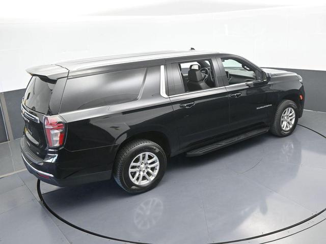 Photo of 2023 Black Chevrolet Suburban