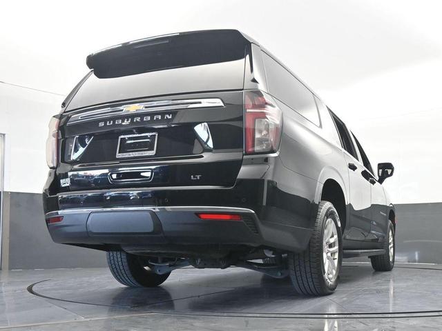 Photo of 2023 Black Chevrolet Suburban
