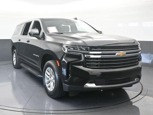 Photo of 2023 Black Chevrolet Suburban