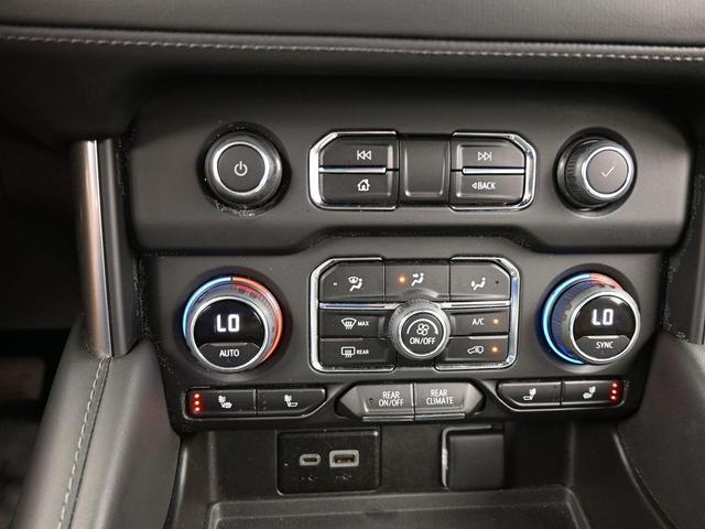 Photo of 2023 Black Chevrolet Suburban