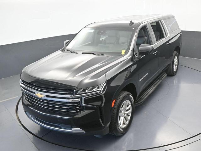 Photo of 2023 Black Chevrolet Suburban