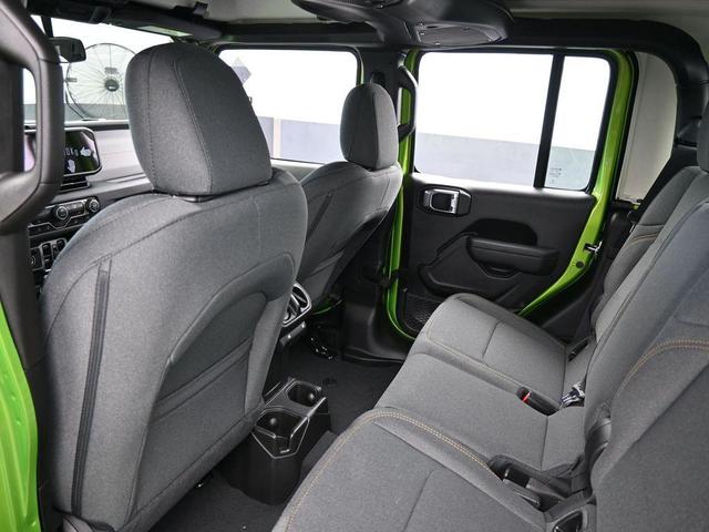 Photo of 2025 Mojito! Clearcoat Jeep Gladiator