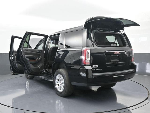Photo of 2020 Onyx Black GMC Yukon
