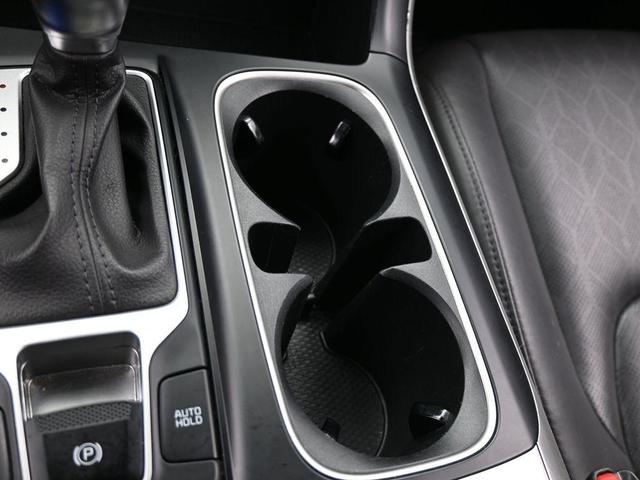 Photo of 2023 Flare Red Kia Carnival