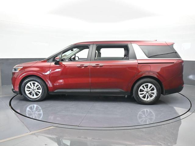 Photo of 2023 Flare Red Kia Carnival